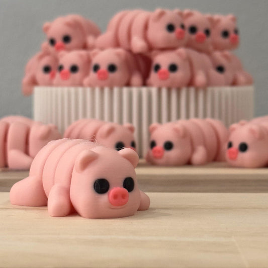 Articulated Baby Pig Fidget Toy – 3D Printed Flexi Piglet, Sensory Desk Toy, Cute Gift for Kids & Adults