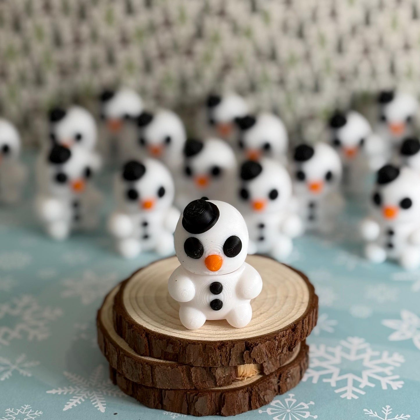 Baby Snowman Wiggly Pal - 3D Print Fidget Toy  - articulating animal
