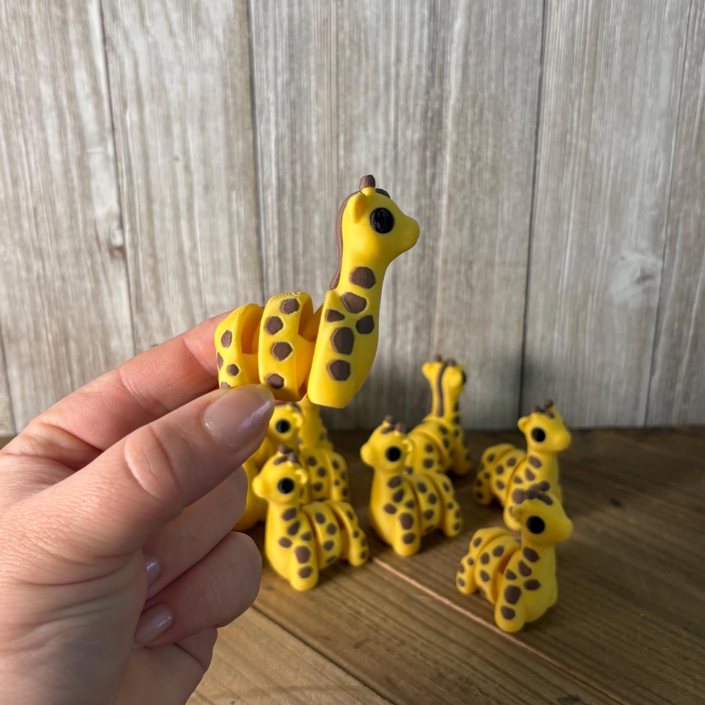 3D Printed Articulated Giraffe Fidget Toy – Flexible Animal Desk Companion – Sensory Toy for Kids & Adults